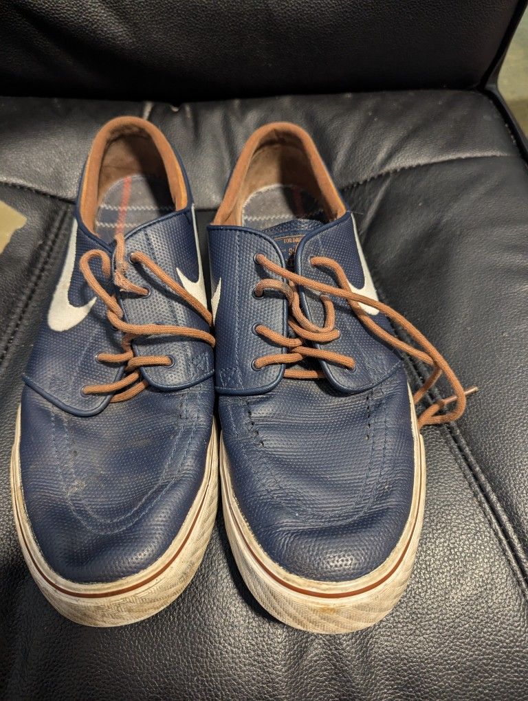 Nike SB Shoes M10