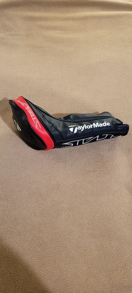 Taylormade Stealth Driver Golf Headcover