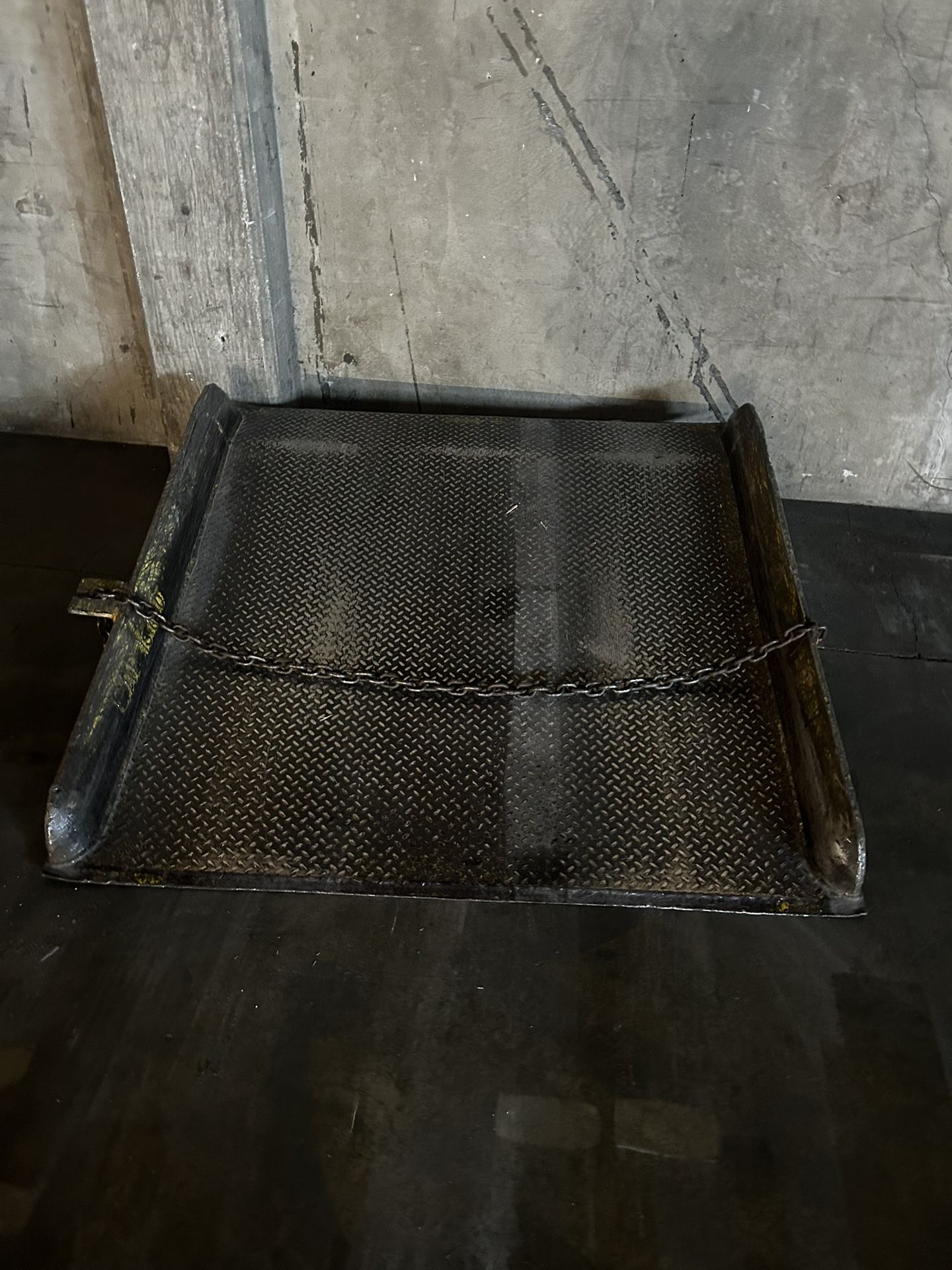 Heavy Duty Loading Ramp