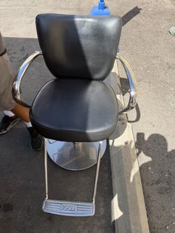 Ags chair