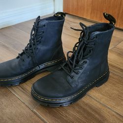 Men's Size 7 Leather Doc Martens