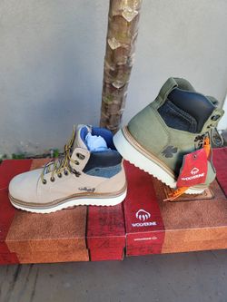 WOLVORINE WORKS BOOTS, SIZES -8 To 12 MEN'S, $89. PLEASE SOLO PERSONAS INTERESADAS THANKS