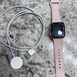 Apple Watch Series 4 - 40mm