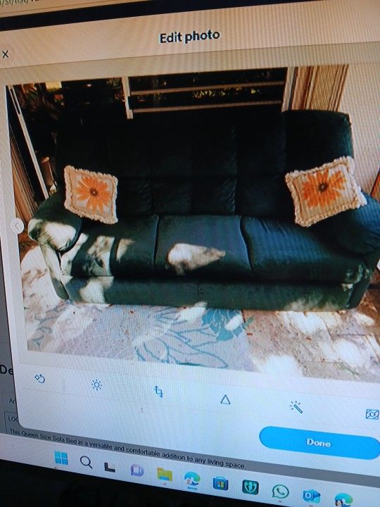 SOFA BED Queen Size Hide-a-Bed Complete With Mattress, 2 Bed Pillows, Bedding & 2 Decorative Pillows