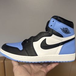 Air Jordan 1 UNC VNDS