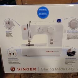 Sewing Machine Singer