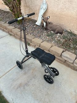 Drive Medical Knee Scooter Walker