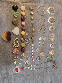 60 HEART PENDANTS AND ACHAIN WITH A HEART PENDANT