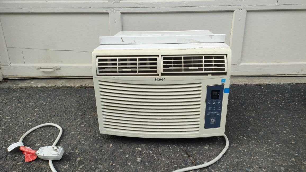 Window A/C Unit