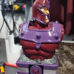Bust Statue Of Magneto X Men Marvel 