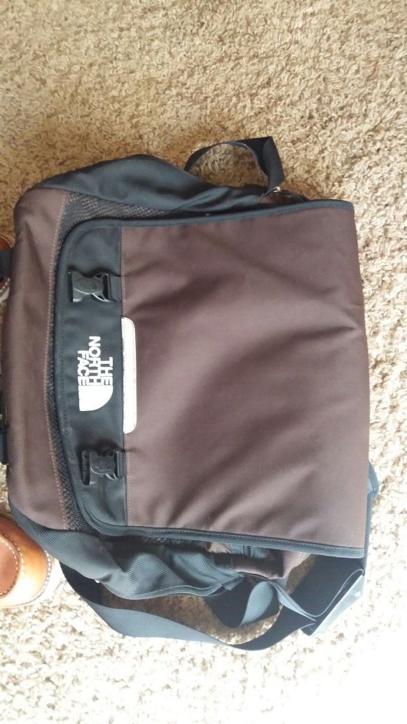 Northface brown messenger bag/laptop bag