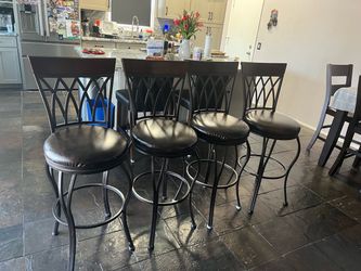 Set of 4 barstools