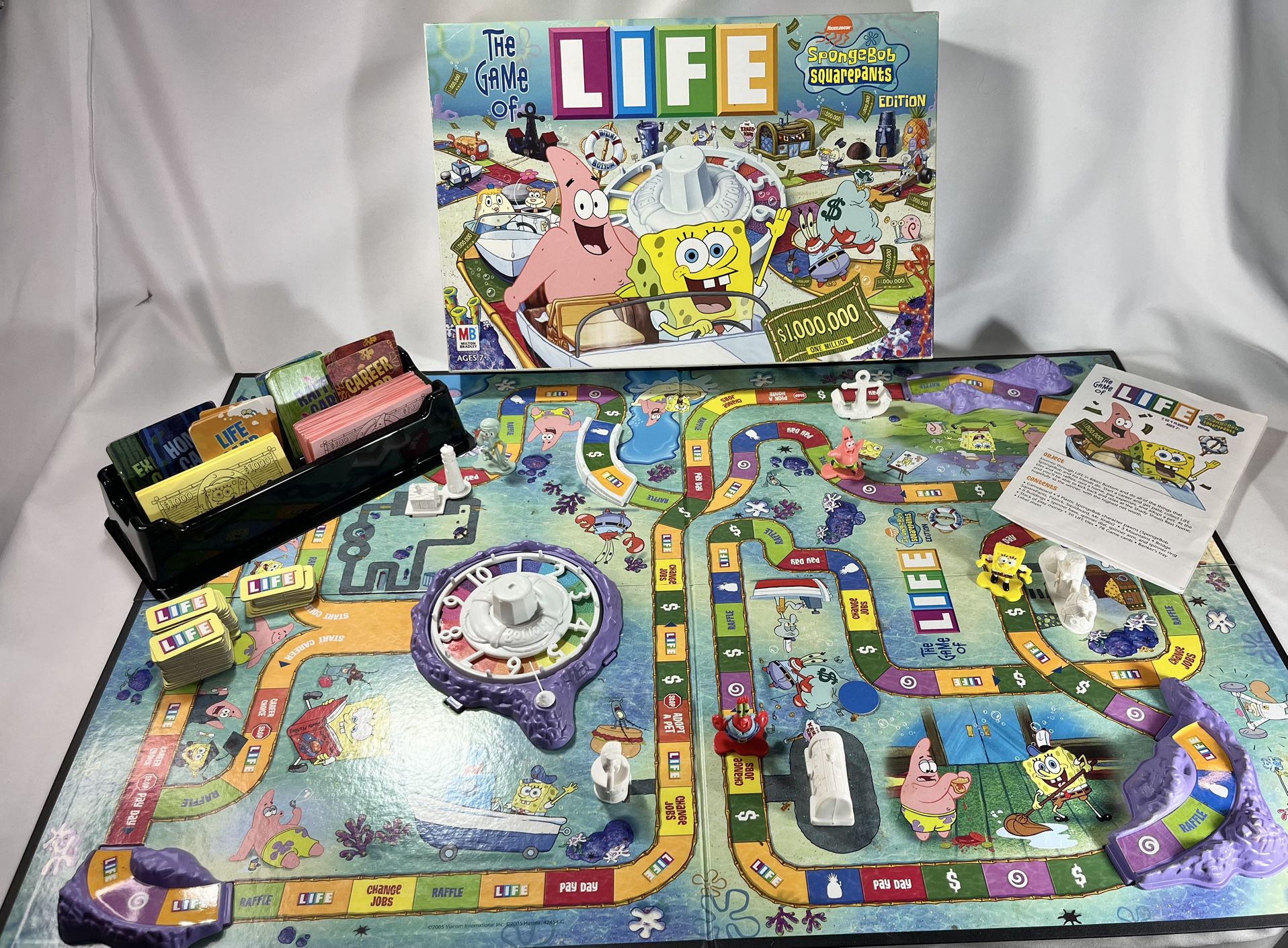 The Game of Life SpongeBob SquarePants Edition 2005 Board Game