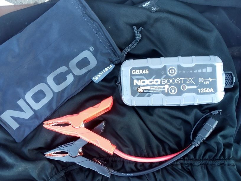 NOCO boost x jumper pack gbx45