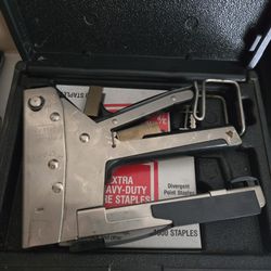 Staple Gun