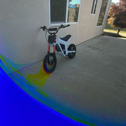 Tuttio eletric dirtbike