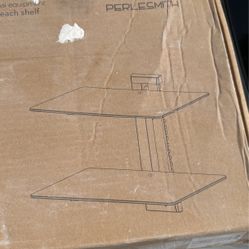 Double Shelf Well Mount