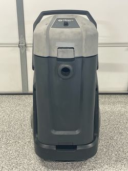 Advance VL500 Commercial Wet/Dry Vacuum