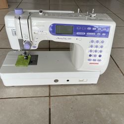 Janome Memory Craft 6500 Professional  