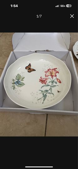 Lenox Butterfly Meadow low serving bowel