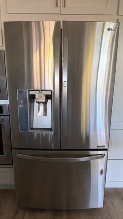 LG Refrigerator $250 OBO