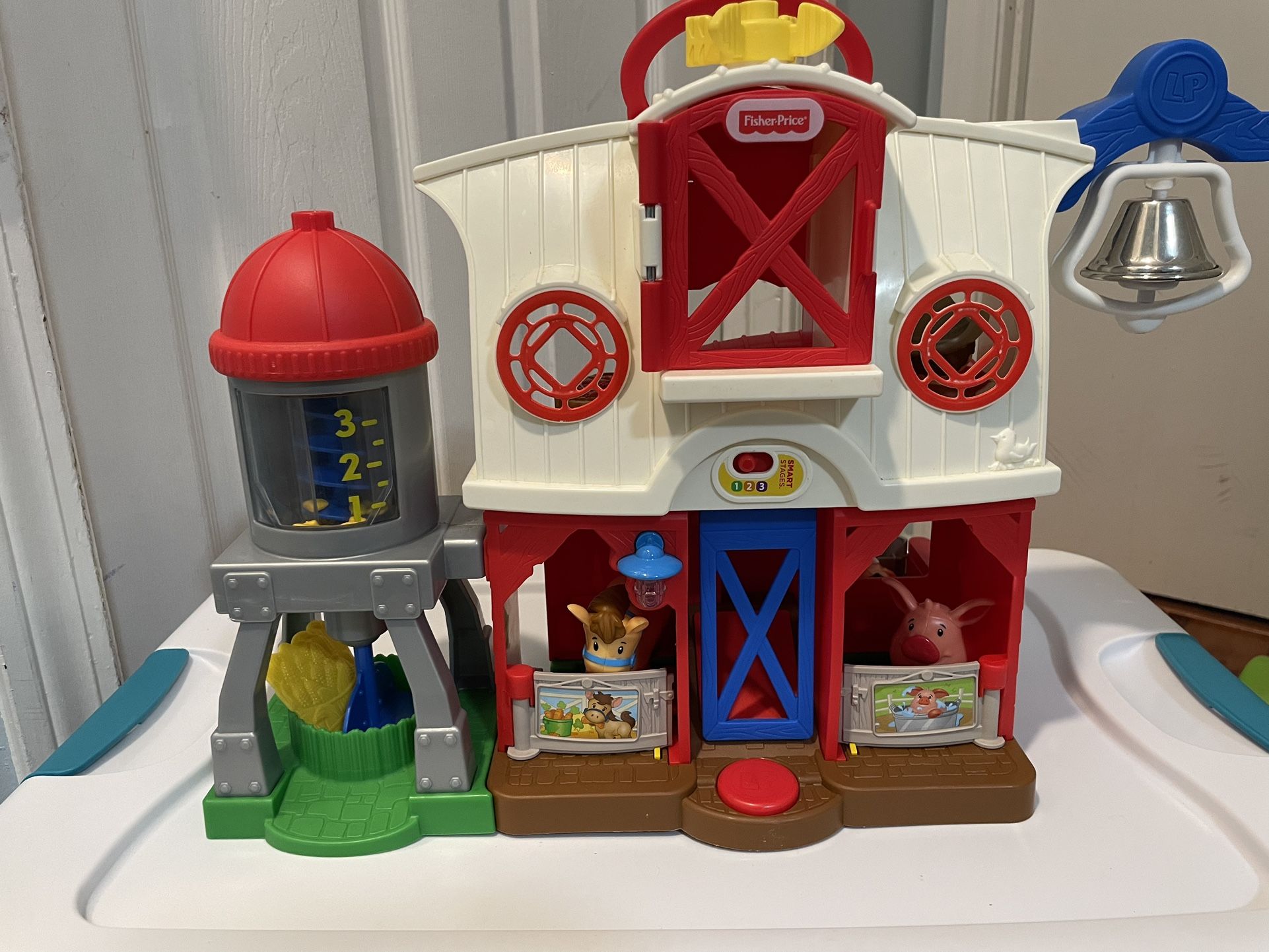 Fisher Price Little People Farm 