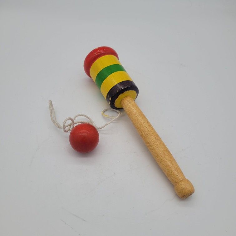 Vintage Wooden Catch Ball Game Toy String Toss Wood Cup Juggling Skill Puzzle