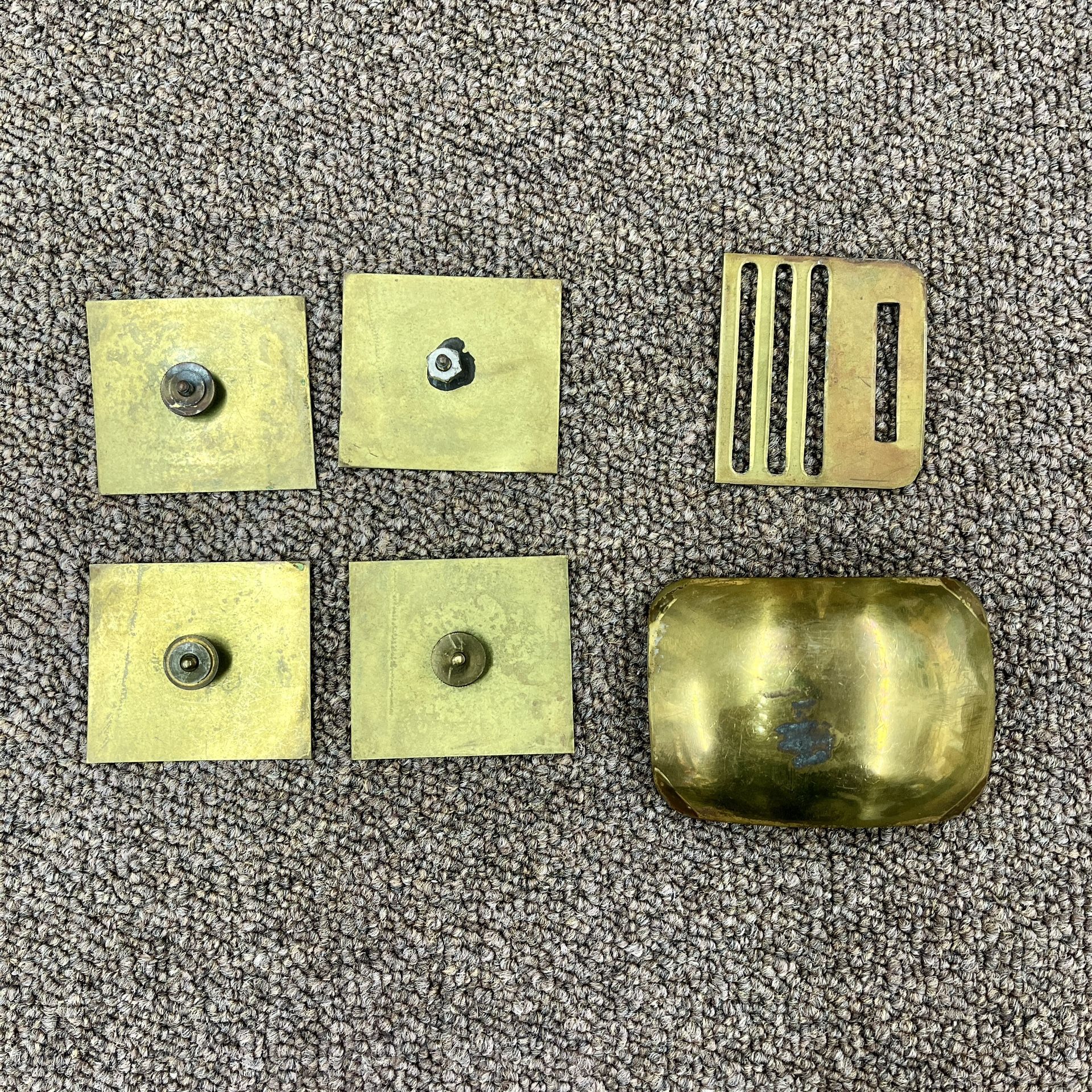 Vintage WWII US Military Brass Belt Buckles and Pinbacks - 6 Piece Lot