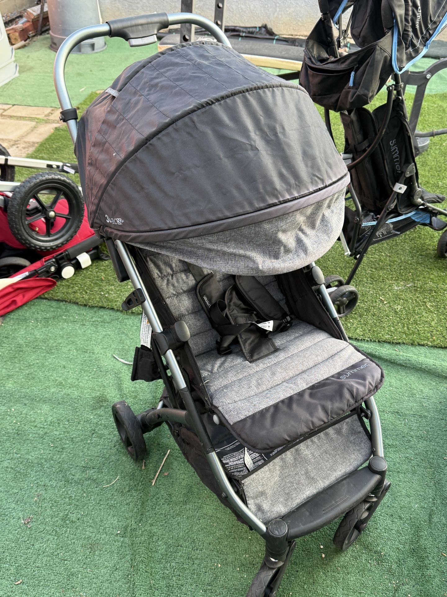 Stroller 