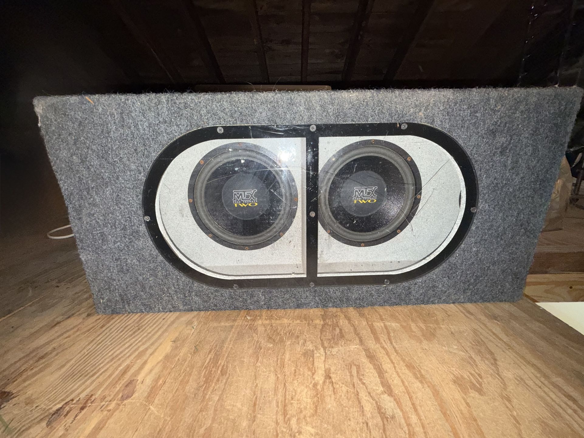MTX Subwoofers 8” In Ported Box