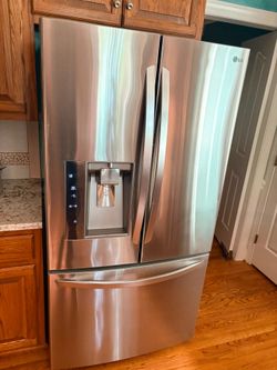 LG refrigerator stainless steel French door 375$