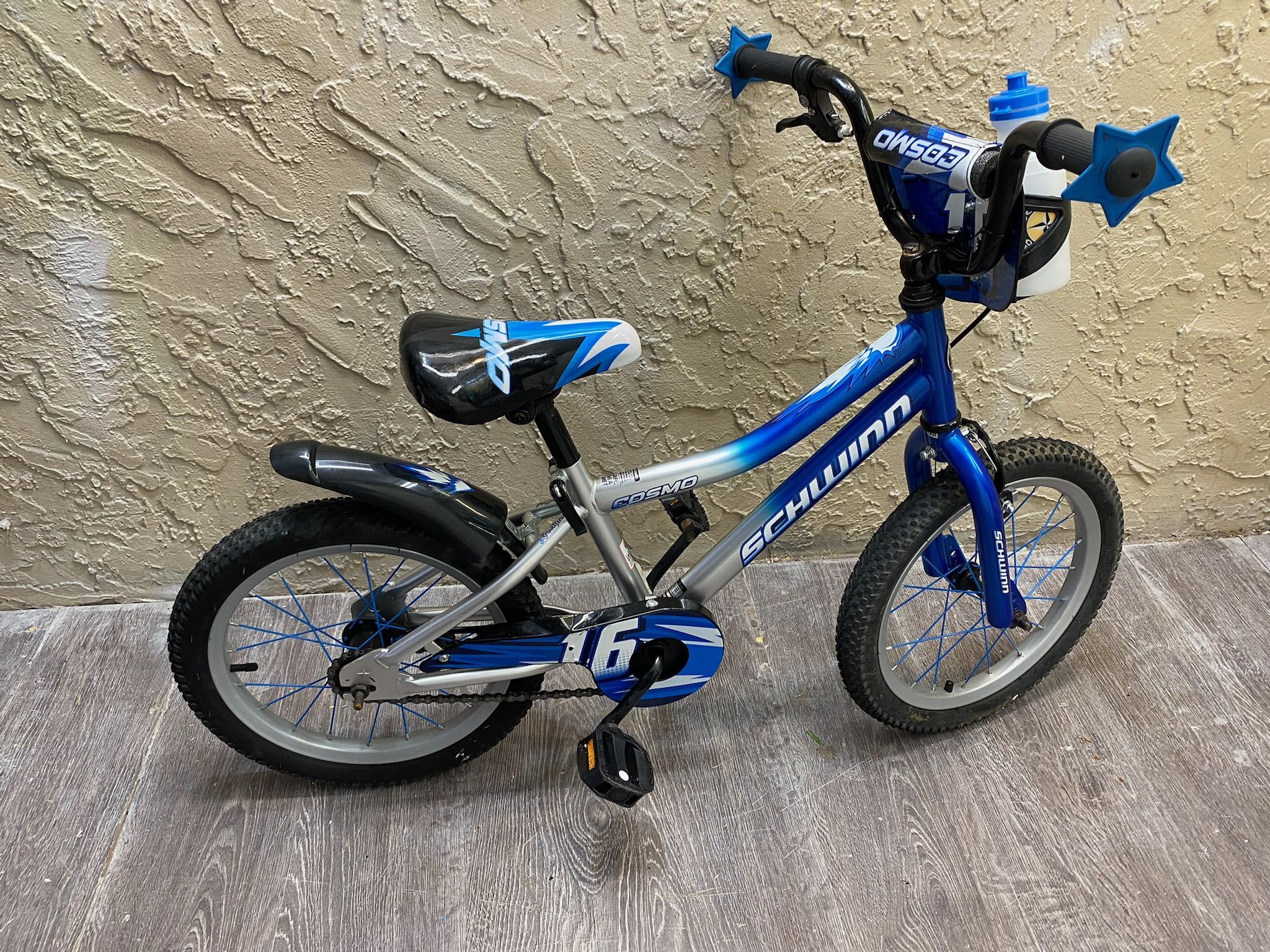 Kids’ Schwinn Cosmo BMX-style Bike, 16-inch wheels (7-9 years) - See My Other Items