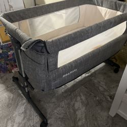 Bassinet With Wheels