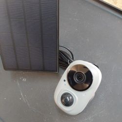 Totally Wireless Solar Powered Outdoor Surveillance Camera 
