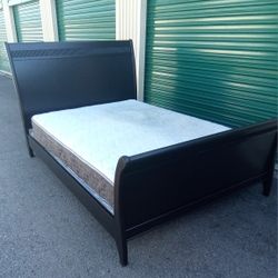 QUEEN BED FRAME WITH BOX SPRING AND MATTRESS 