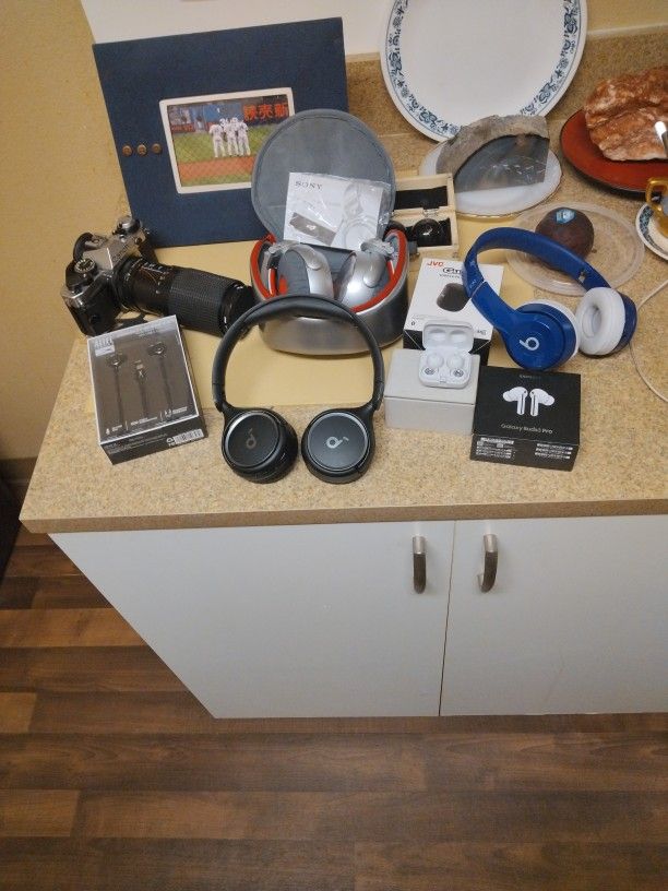 Electronics Headphones