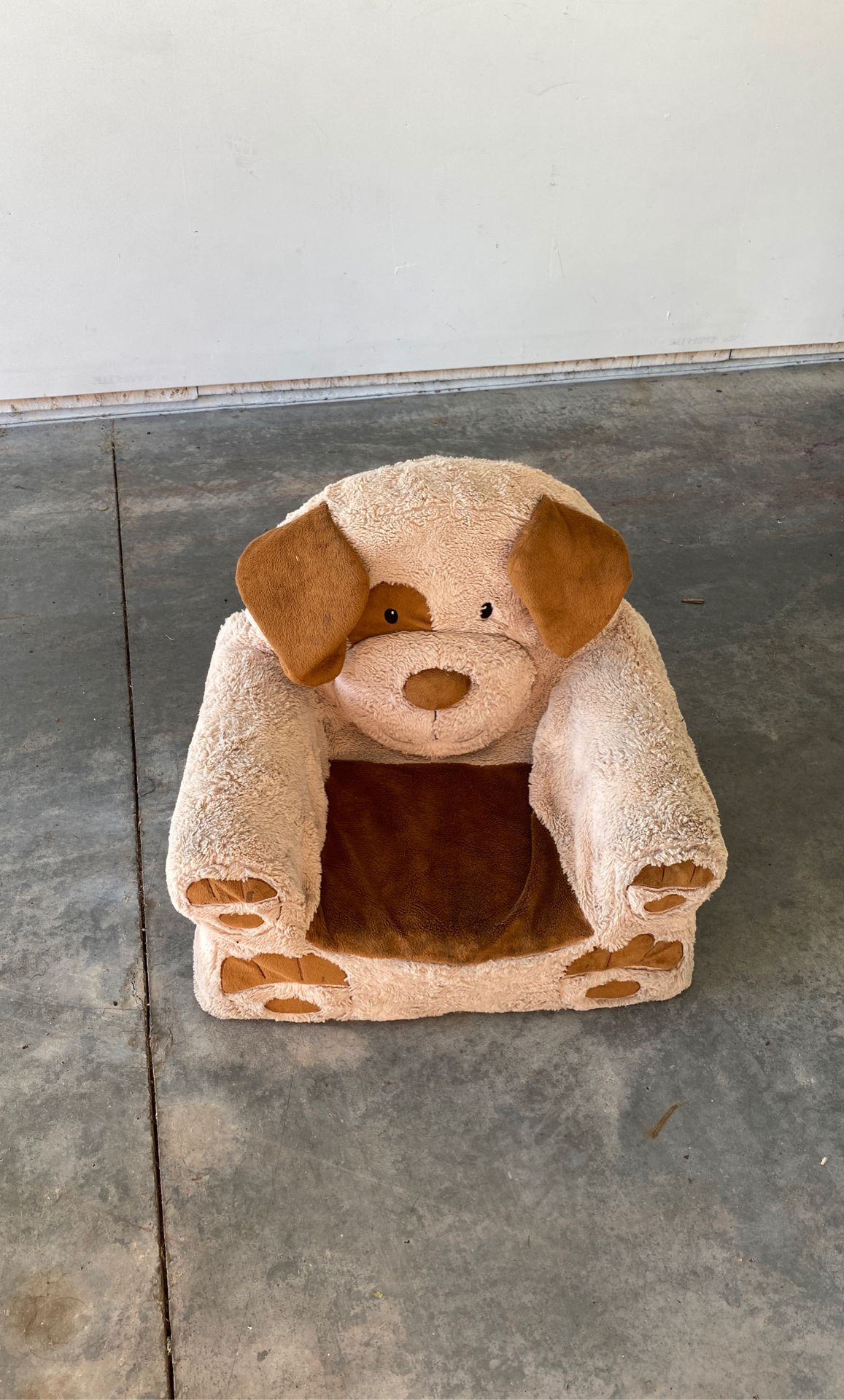 Kid’s dog chair (toddler size)