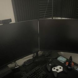 2  Msi Curved Monitors 