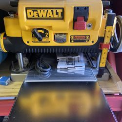 Dewalt Planer Thickness Planer 13” 