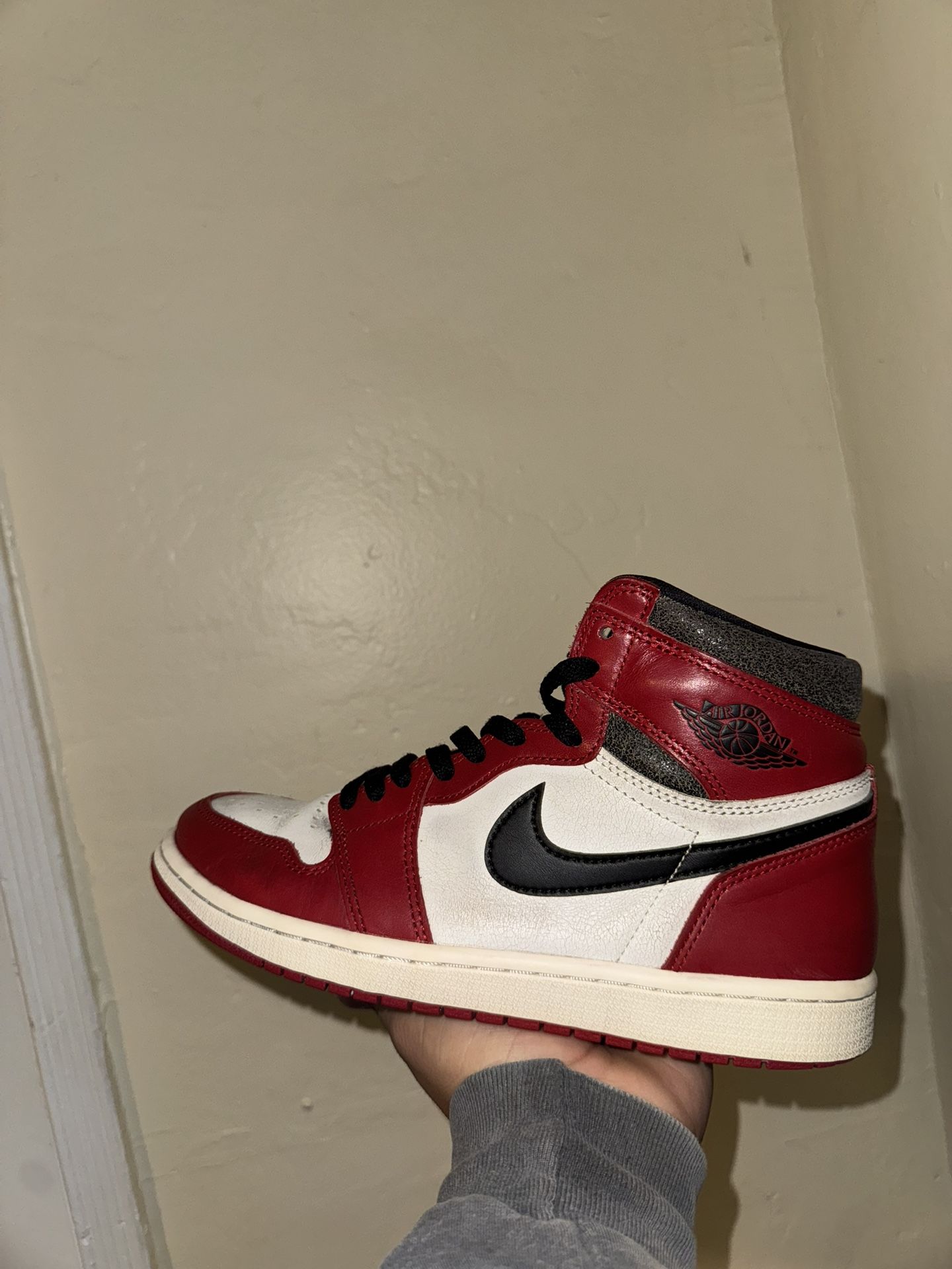 Jordan 1 Retro High Lost And Found 🔴⚫️ Price Is Nego