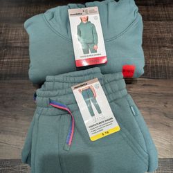 Kids fleece hoodie & jogger