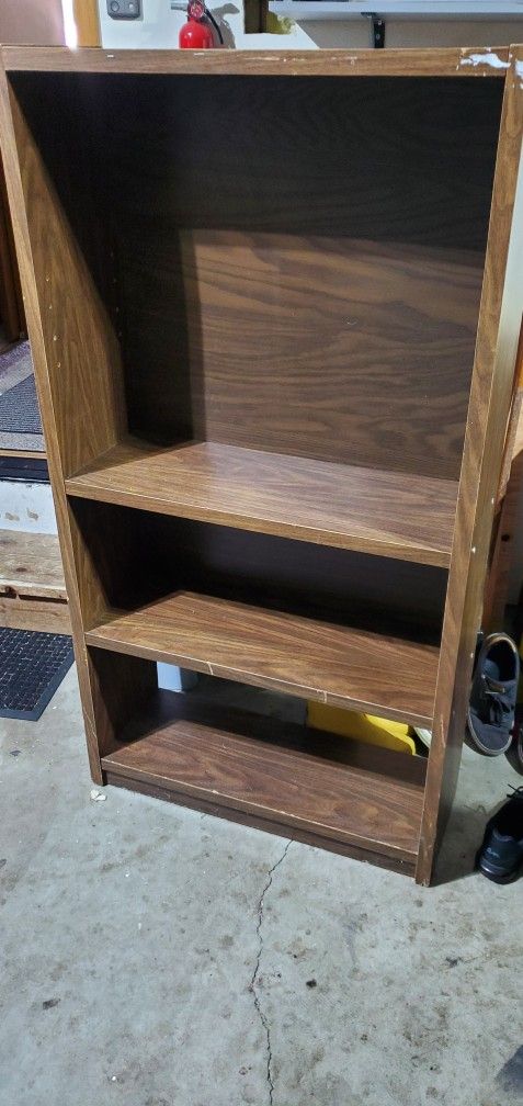 Free Shelf Cabinet Case