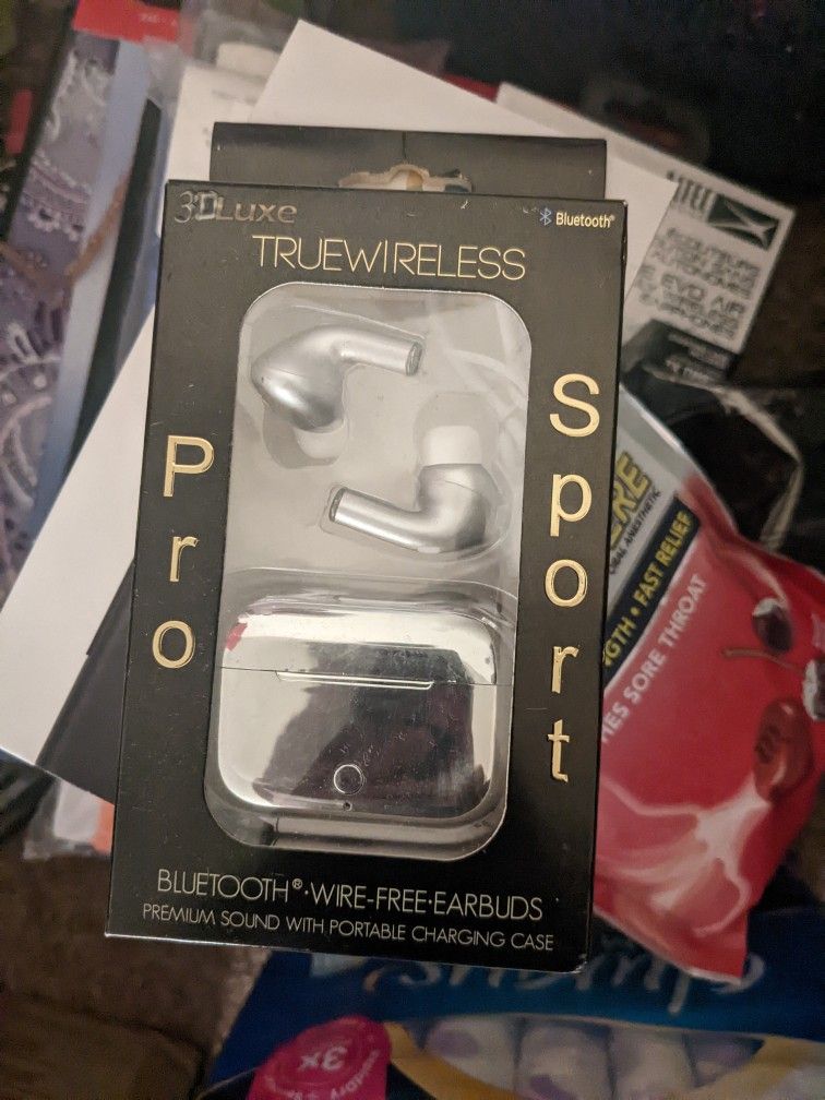 3D Luxe wireless earbuds