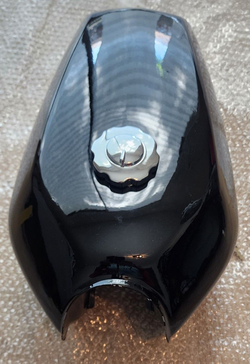 Universal Gas Tank Motorcycle/ Chopper/ Caferacer