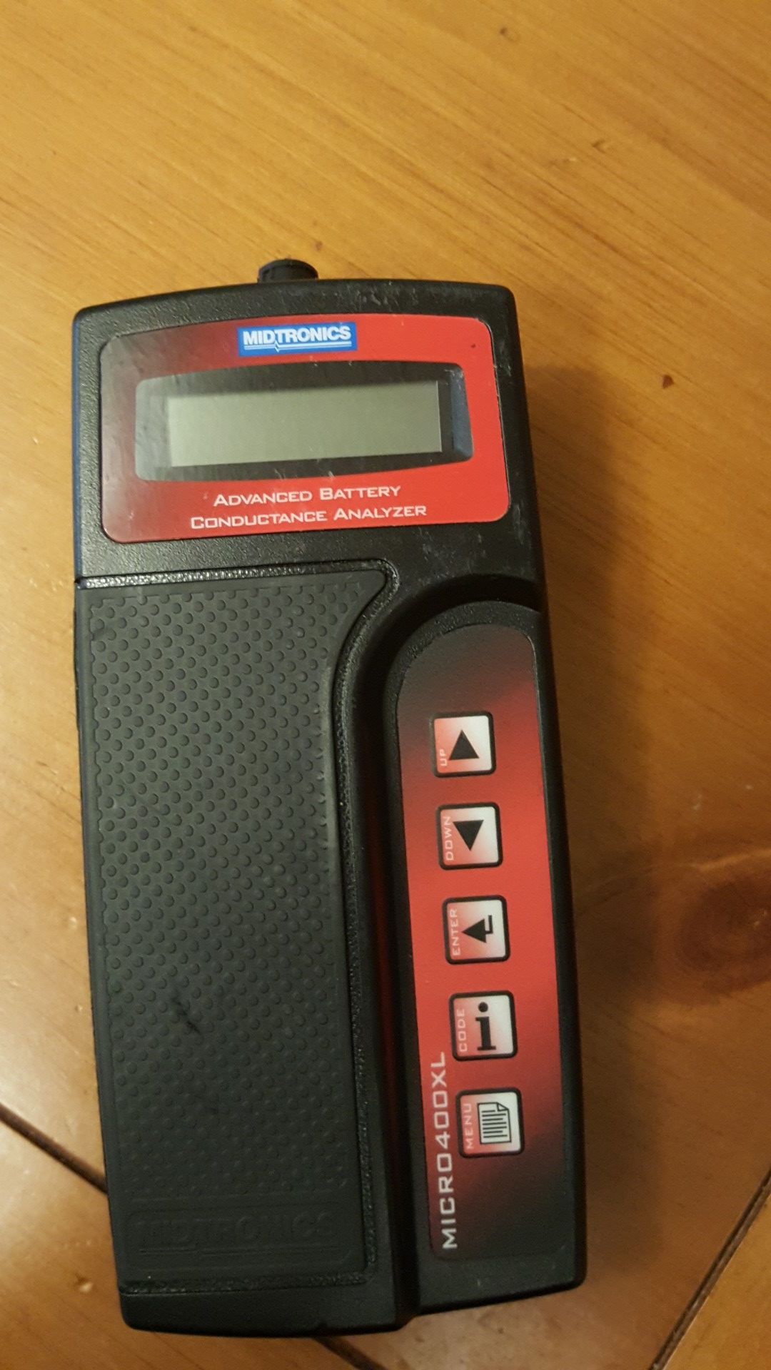 Midtronics Micro 400XL battery analyzer