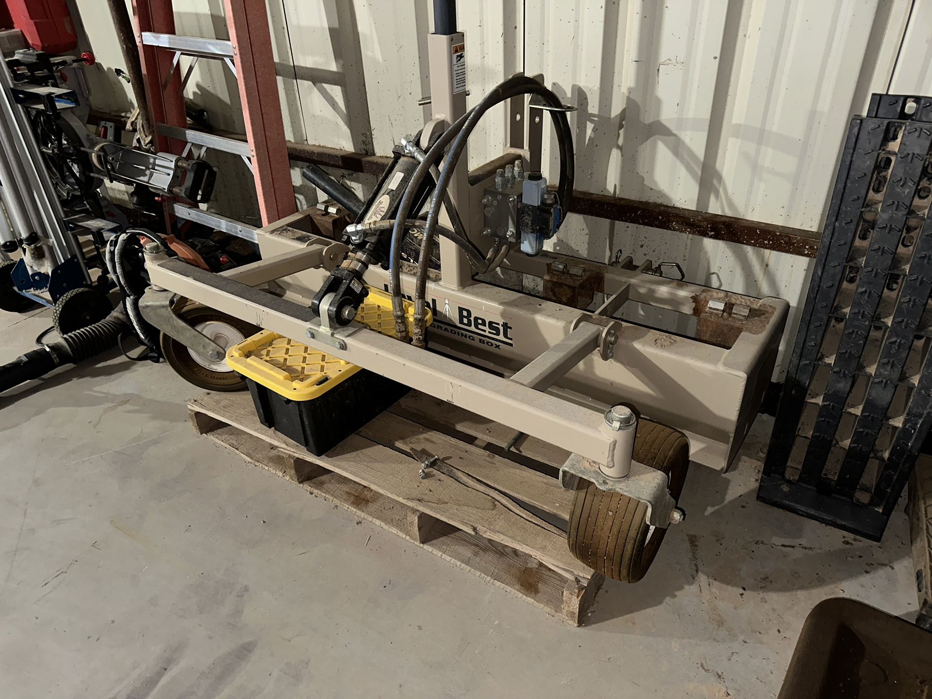 Level Best 4ft Laser Grading System Box Blade