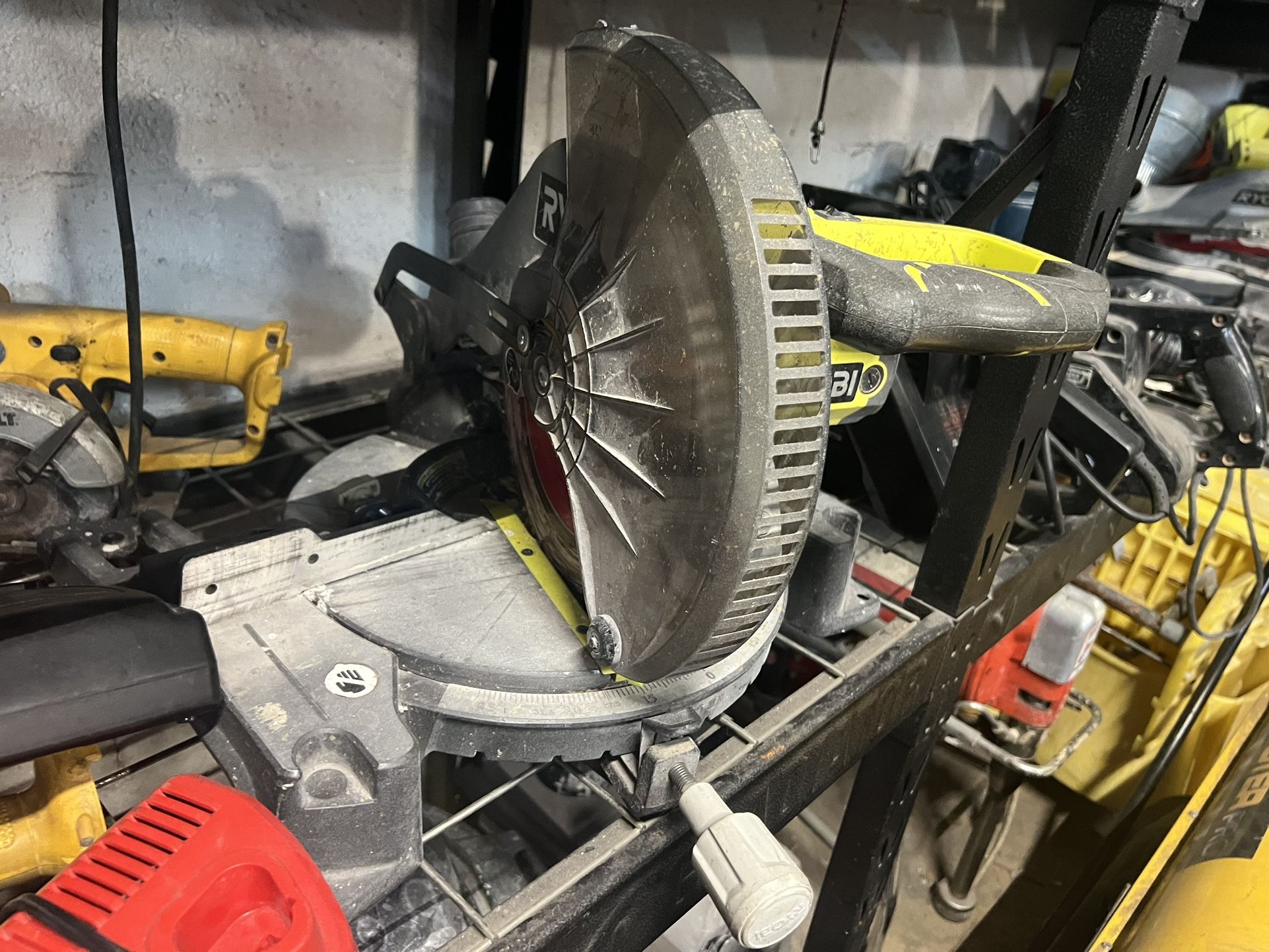 Ryobi 10 inch miter saw