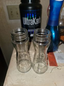 Extra humming  bird feeders glass