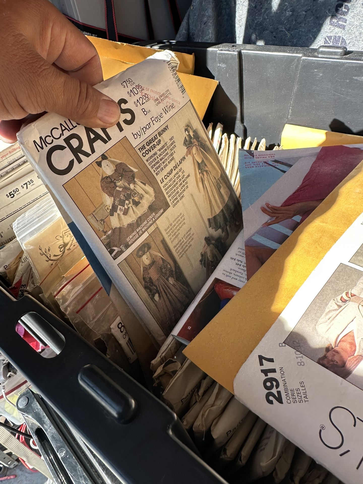 Vintage clothing patterns to make clothing selling the whole lot