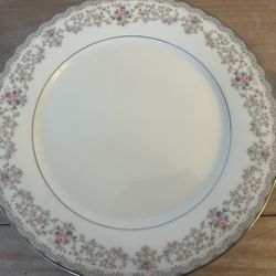 Almost Full Set If 9 Dishes- Noritake Edgewood Pattern